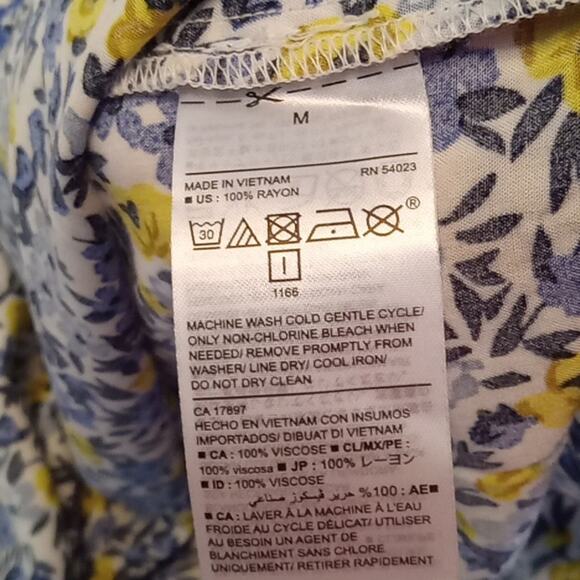 Old Navy Women's Floral Three Quarter Sleeve Medium Dress. Cottagecore, Summer - Picture 8 of 8